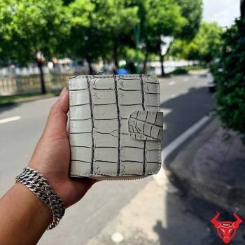 Ví Ngắn Nữ Da Bụng Cá Sấu Thái Lan Vân Vuông Trắng Đen VRBA8