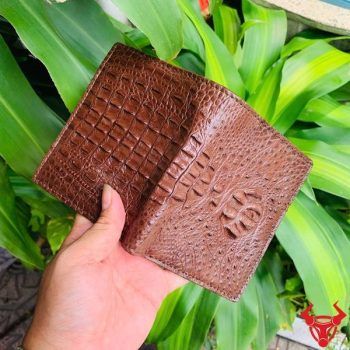 Ví Dáng Đứng Da Cá Sấu Nguyên Con Nhỏ Màu Nâu Đỏ VJA7