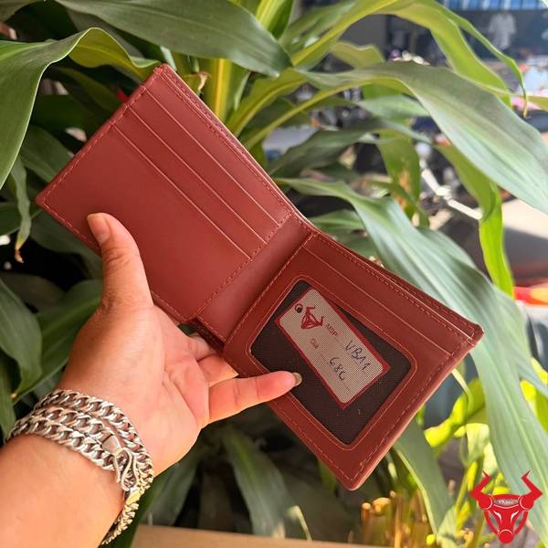 Ví Nam Gai Lưng Cá Sấu VBA1 Phong Cách Thời Trang Vẻ đẹp mạnh mẽ, tinh tế và đẳng cấp dành cho phong cách nam giới hiện đại.
