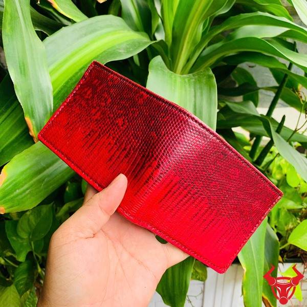 Ví Mini Da Kỳ Đà VFA18 Màu Đỏ Cam Độc Lạ Chính Hãng Ví mini da kỳ đà màu đỏ cam cao cấp, nhỏ gọn, độc đáo và đầy phong cách.
