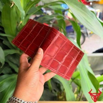 Ví Ngang Dáng Ngắn Da Bụng Cá Sấu Da Thái Lan Màu Đỏ Mận VBA8-TL