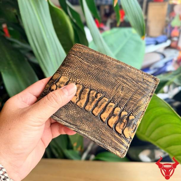 Ví Da Wax Chân Đà Điểu VCD4 Màu Nâu Bò Cao Cấp Chính Hãng Ví da chân đà điểu màu nâu bò thời trang, sang trọng và khác biệt cho nam giới.