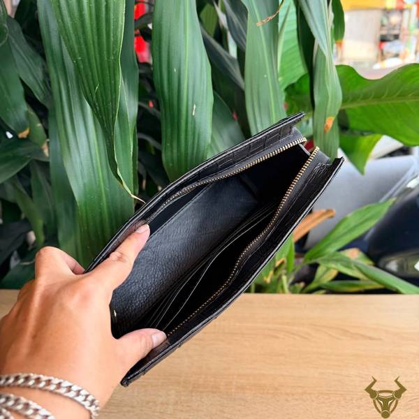 Clutch cầm tay CKCA8 da cá sấu cao cấp tiện lợi.