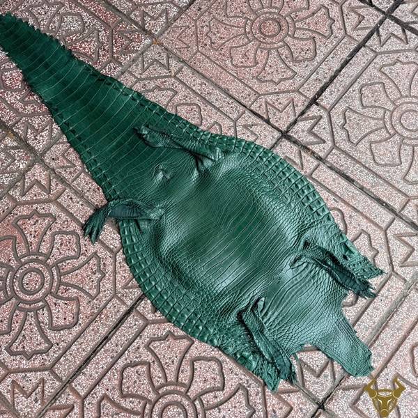 Da cá sấu thuộc xanh lá size 4 nhỏ bền đẹp, phù hợp thiết kế đồ da.