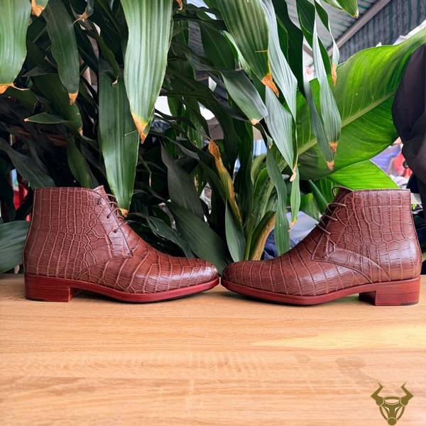 Chukka Boot nam GJBA8 thiết kế sang trọng, cao cấp.