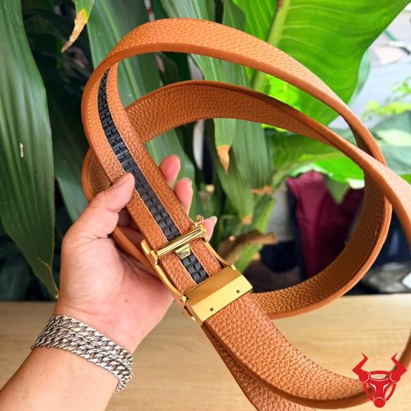 Thắt lưng nam da bò Togo TLK56A bền đẹp.